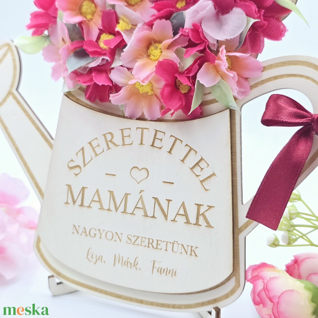 Ajándék anyák napjára - selyemvirágokkal díszített egyedi feliratos öntözőkanna 11. - otthon & életmód - dekoráció - dísztárgy - Meska.hu