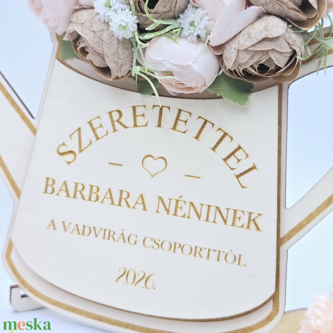Ajándék óvó néninek, tanító néninek - selyemvirágokkal díszített egyedi feliratos öntözőkanna 12. - otthon & életmód - dekoráció - dísztárgy - Meska.hu