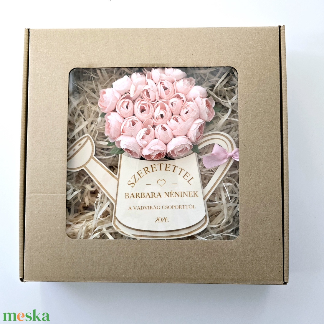 Óvó néninek, tanító néninek ajándék - selyemvirágokkal díszített egyedi feliratos öntözőkanna 13. - otthon & életmód - dekoráció - dísztárgy - Meska.hu