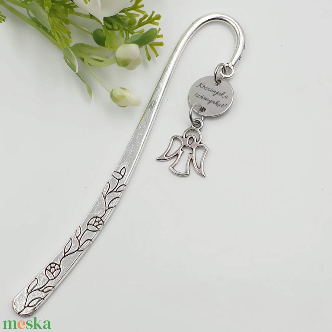 Tanároknak, óvó néninek ajándék - Gravírozott könyvjelző egyedi felirattal, angyalka charmmal - könyv & zene - könyvjelző - Meska.hu