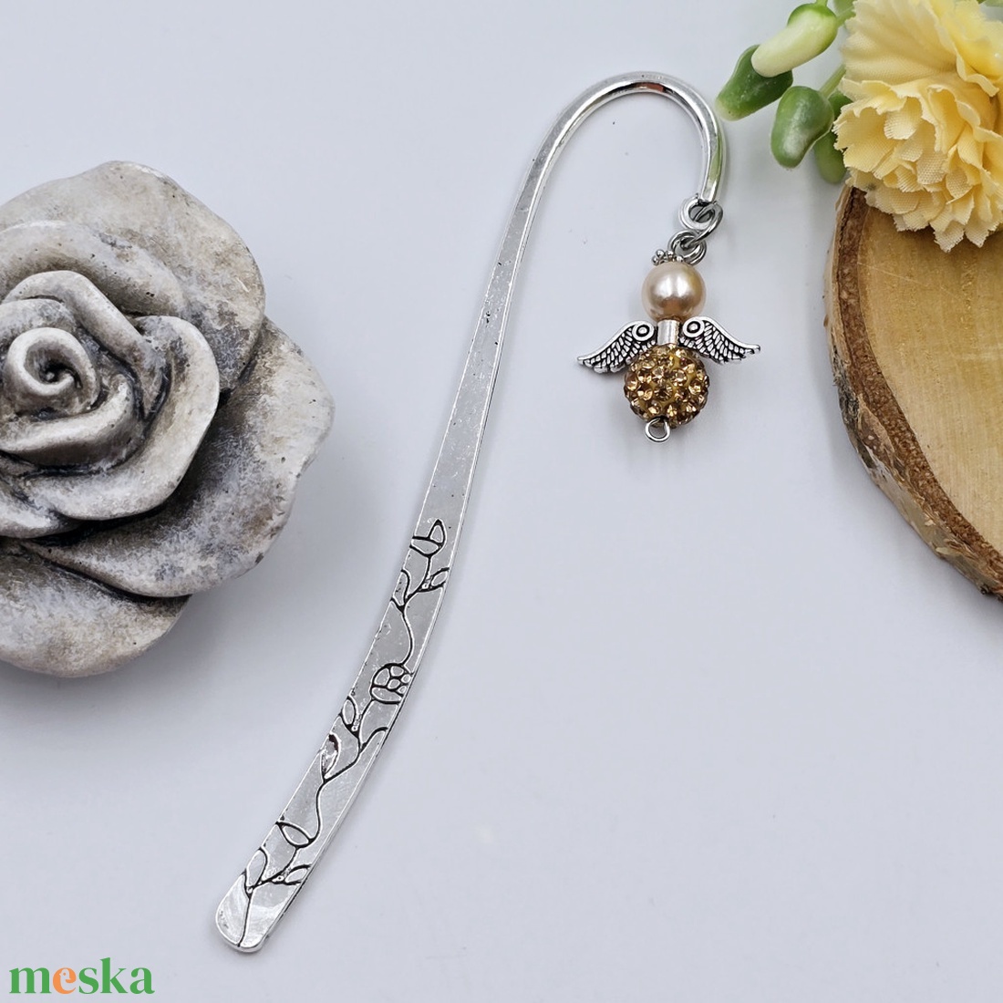 Bronzszínű shamballagyöngy angyalkás könyvjelző - könyv & zene - könyvjelző - Meska.hu