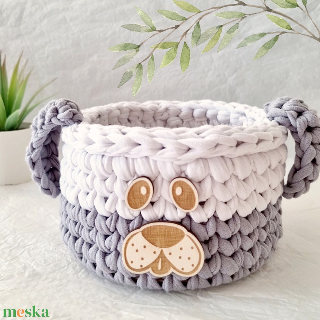 Horgolt kutya tárolókosár egyedi felirattal. Ajándék gyerekeknek - baba - mama - babaszobabútor - játéktároló - Meska.hu
