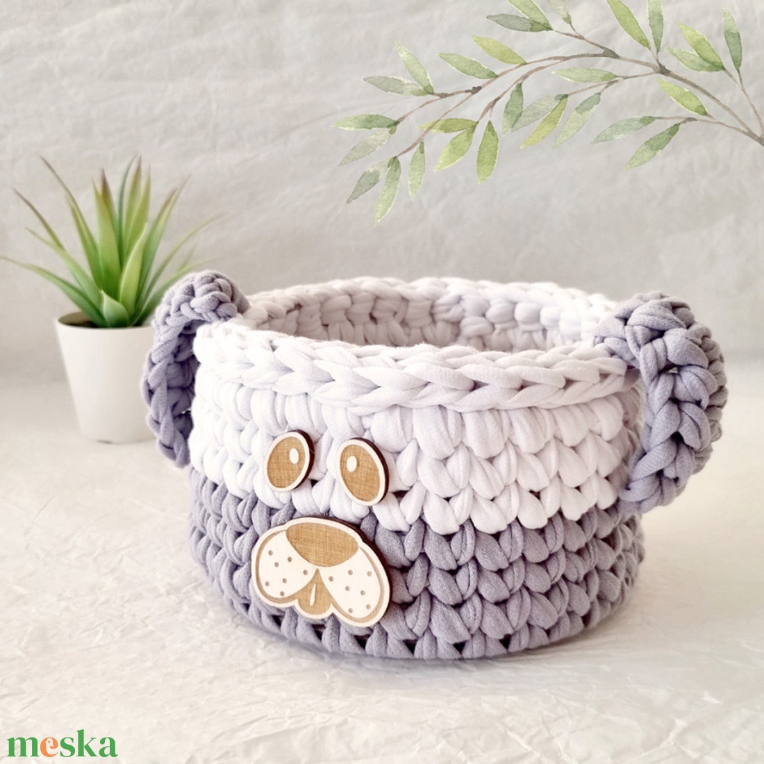 Horgolt kutya tárolókosár egyedi felirattal. Ajándék gyerekeknek - baba - mama - babaszobabútor - játéktároló - Meska.hu