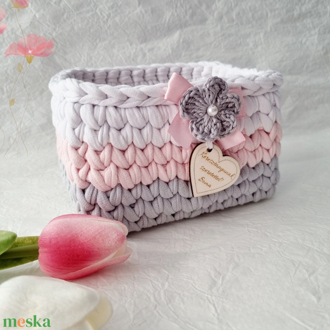 Horgolt tárolókosár egyedi felirattal. Ajándék anyák napjára - otthon & életmód - tárolás & rendszerezés - tárolókosár - Meska.hu