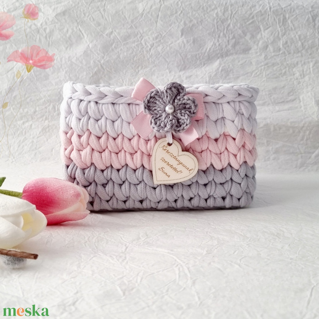 Horgolt tárolókosár egyedi felirattal. Ajándék anyák napjára - otthon & életmód - tárolás & rendszerezés - tárolókosár - Meska.hu