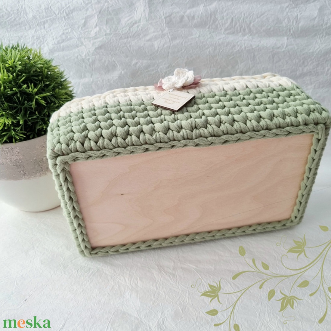 Horgolt tárolókosár egyedi felirattal. Ajándék anyák napjára - otthon & életmód - tárolás & rendszerezés - tárolókosár - Meska.hu