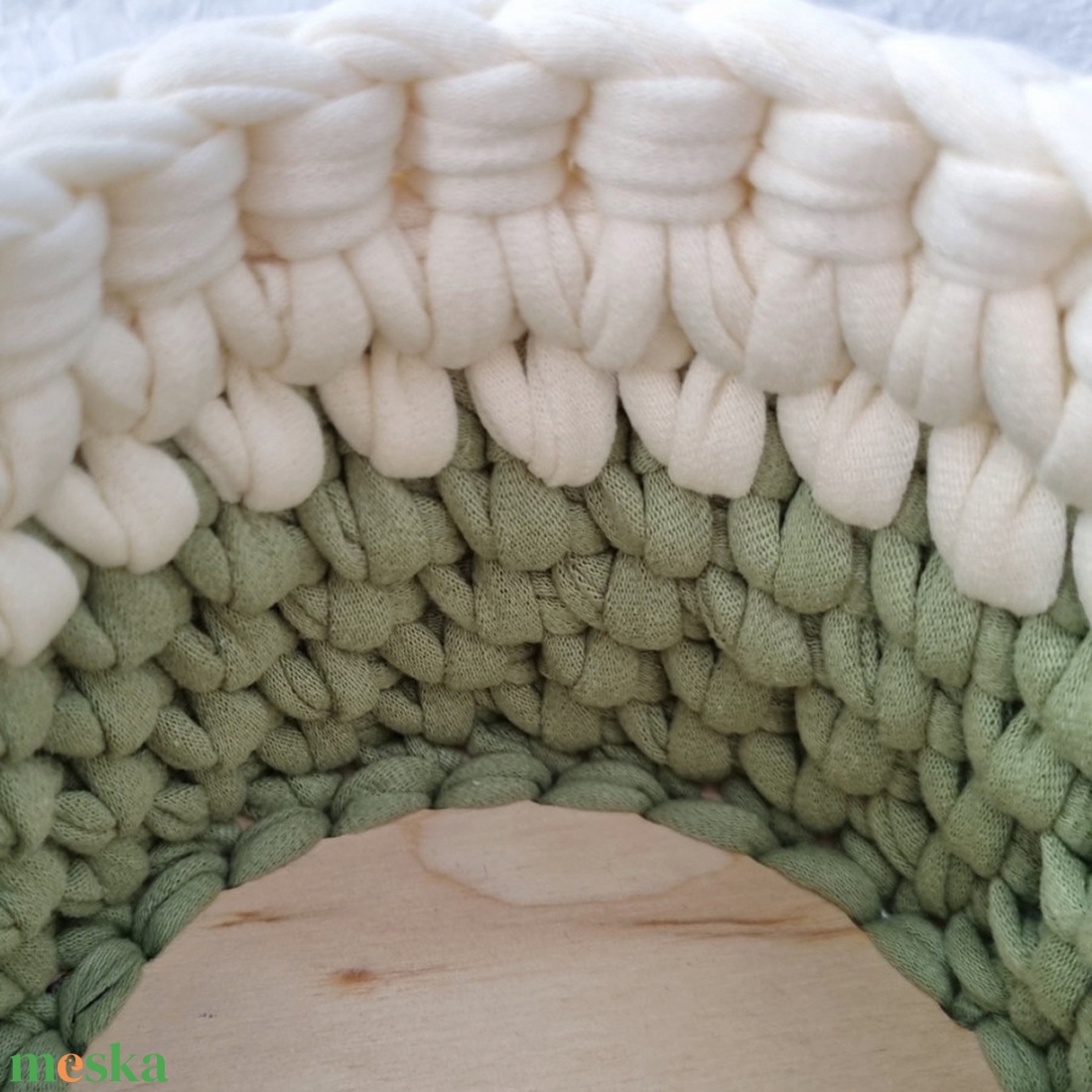 Horgolt tárolókosár egyedi felirattal. Ajándék anyák napjára - otthon & életmód - tárolás & rendszerezés - tárolókosár - Meska.hu