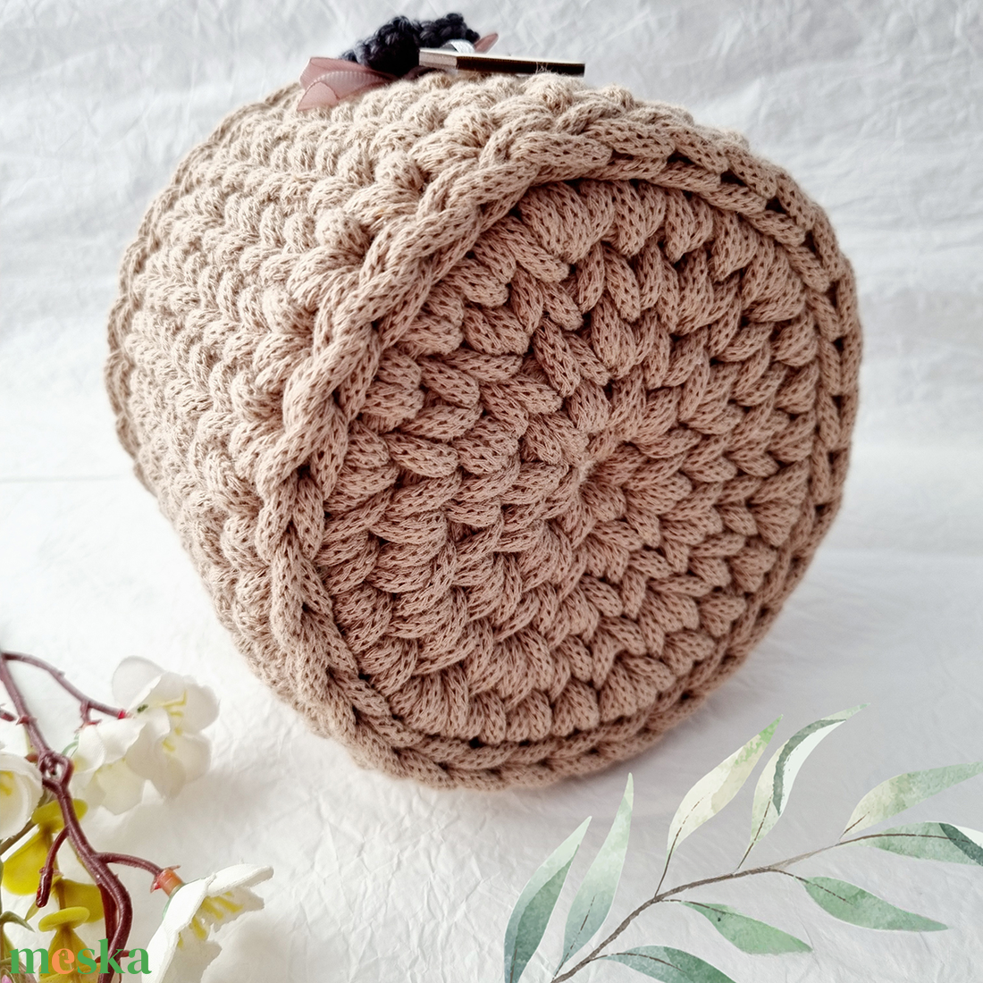 Horgolt tárolókosár egyedi felirattal. Ajándék anyák napjára - otthon & életmód - tárolás & rendszerezés - tárolókosár - Meska.hu