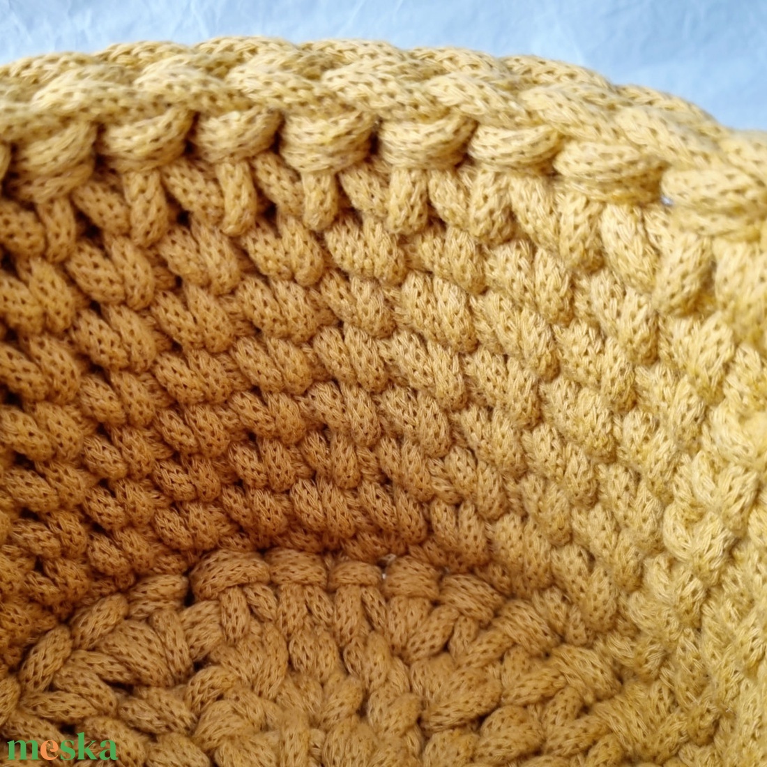 Horgolt tárolókosár egyedi felirattal. Ajándék anyák napjára - otthon & életmód - tárolás & rendszerezés - tárolókosár - Meska.hu