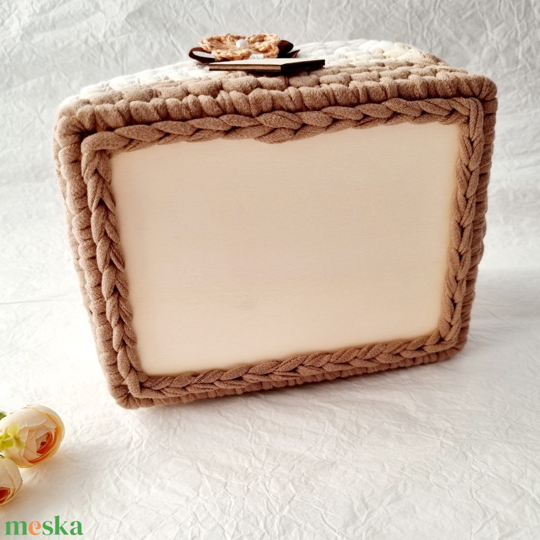 Horgolt tárolókosár egyedi felirattal. Ajándék anyák napjára - otthon & életmód - tárolás & rendszerezés - tárolókosár - Meska.hu