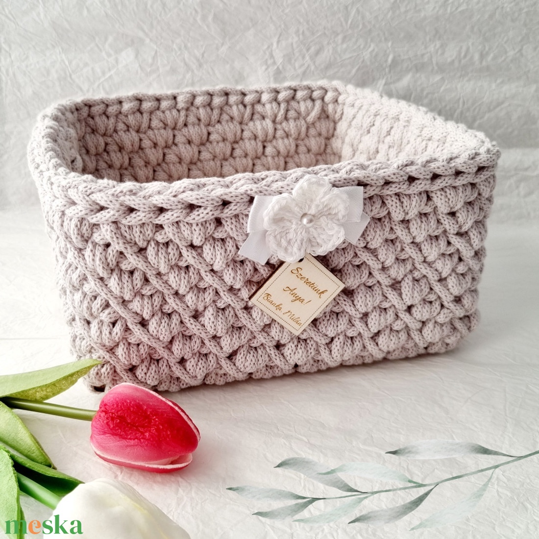 Horgolt tárolókosár egyedi felirattal. Ajándék anyák napjára - otthon & életmód - tárolás & rendszerezés - tárolókosár - Meska.hu