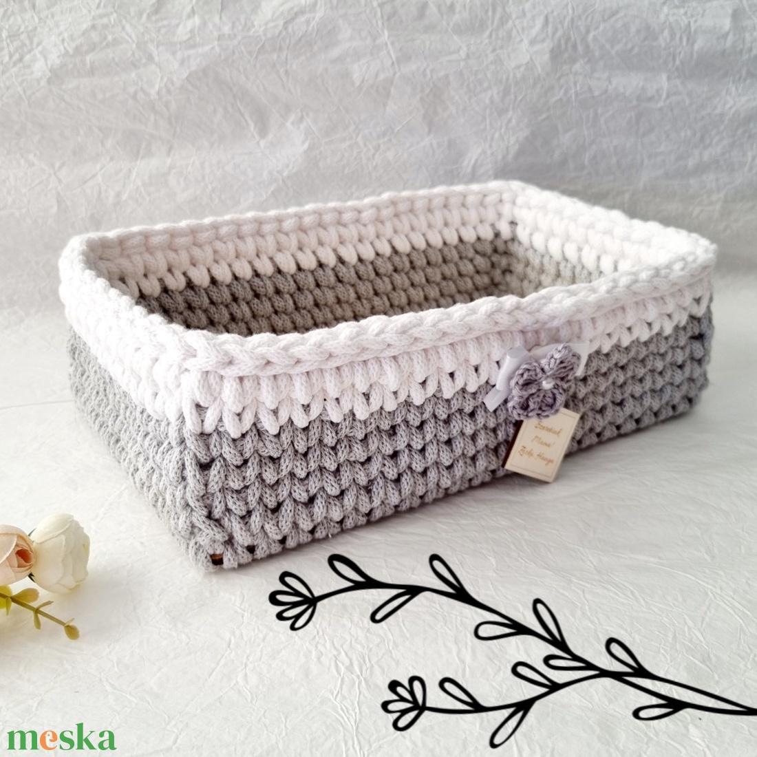 Horgolt tárolókosár egyedi felirattal. Ajándék anyák napjára - otthon & életmód - tárolás & rendszerezés - tárolókosár - Meska.hu