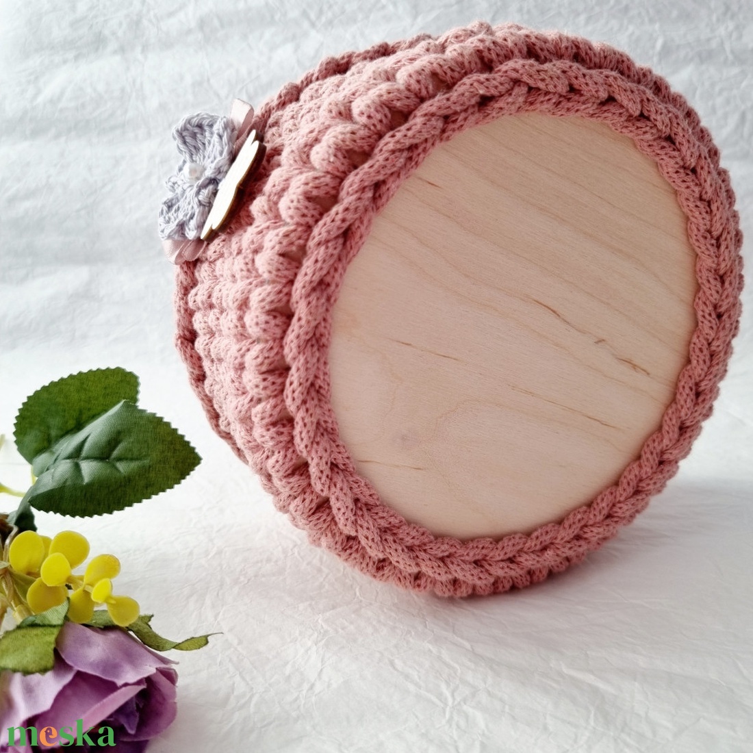 Horgolt tárolókosár egyedi felirattal. Ajándék anyák napjára - otthon & életmód - tárolás & rendszerezés - tárolókosár - Meska.hu