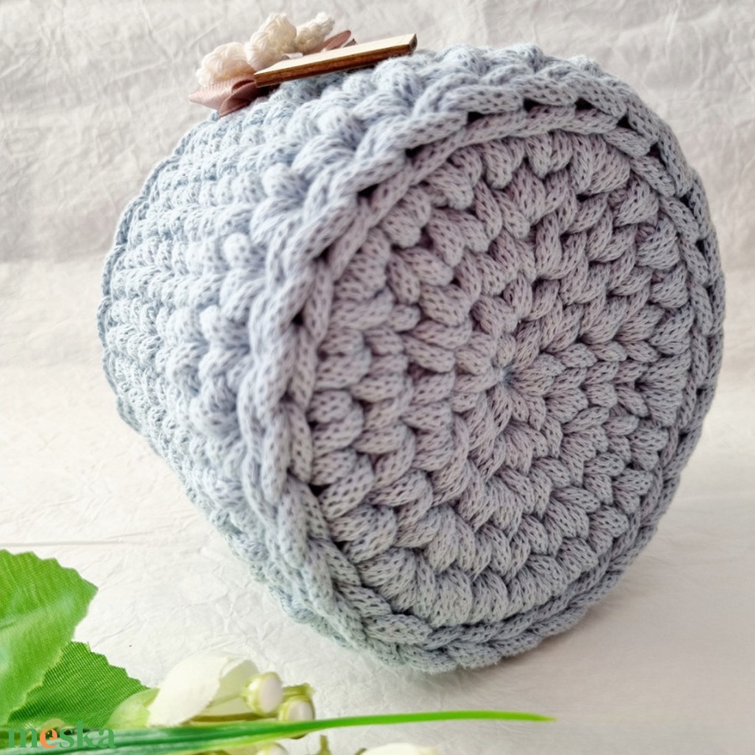 Horgolt tárolókosár egyedi felirattal. Ajándék anyák napjára - otthon & életmód - tárolás & rendszerezés - tárolókosár - Meska.hu