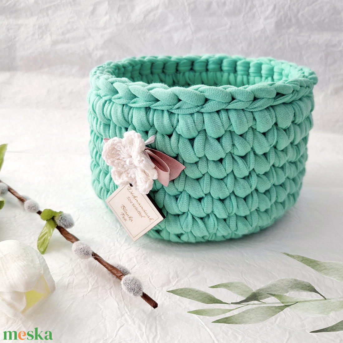 Horgolt tárolókosár egyedi felirattal. Ajándék anyák napjára - otthon & életmód - tárolás & rendszerezés - tárolókosár - Meska.hu