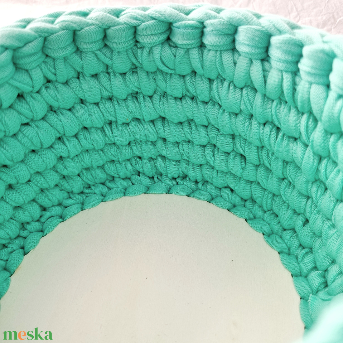 Horgolt tárolókosár egyedi felirattal. Ajándék anyák napjára - otthon & életmód - tárolás & rendszerezés - tárolókosár - Meska.hu