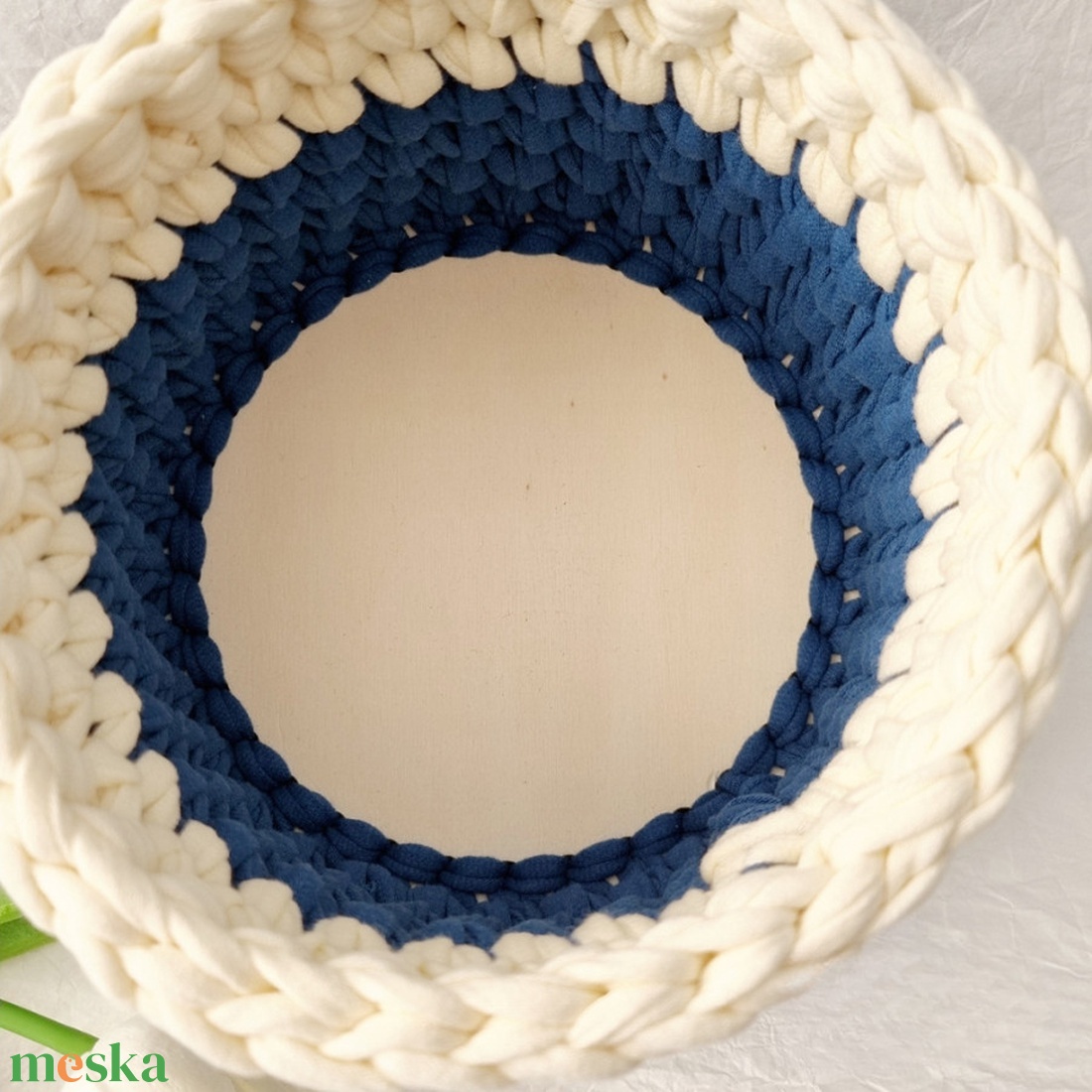 Horgolt tárolókosár egyedi felirattal. Ajándék anyák napjára - otthon & életmód - tárolás & rendszerezés - tárolókosár - Meska.hu