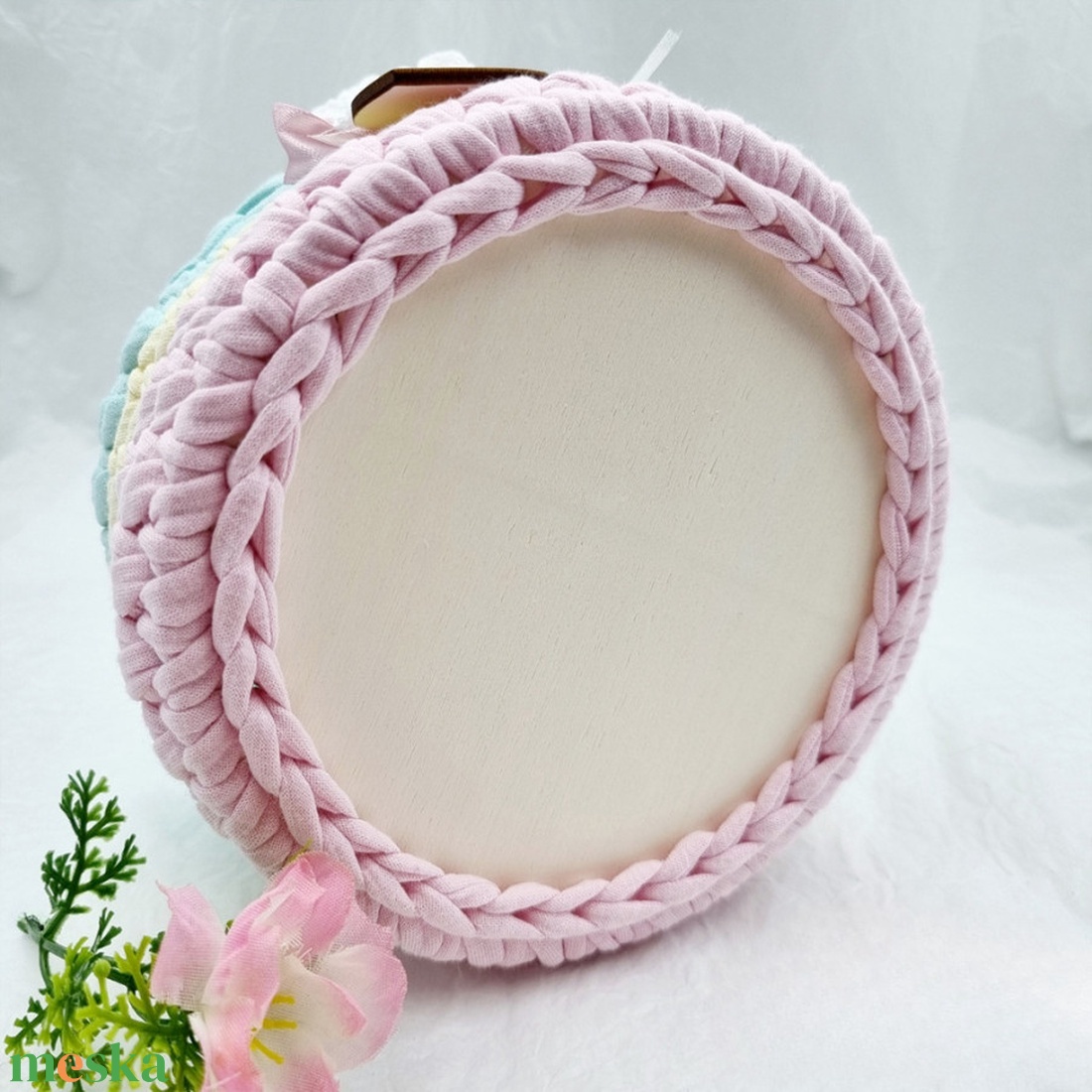 Horgolt tárolókosár egyedi felirattal. Ajándék anyák napjára - otthon & életmód - tárolás & rendszerezés - tárolókosár - Meska.hu