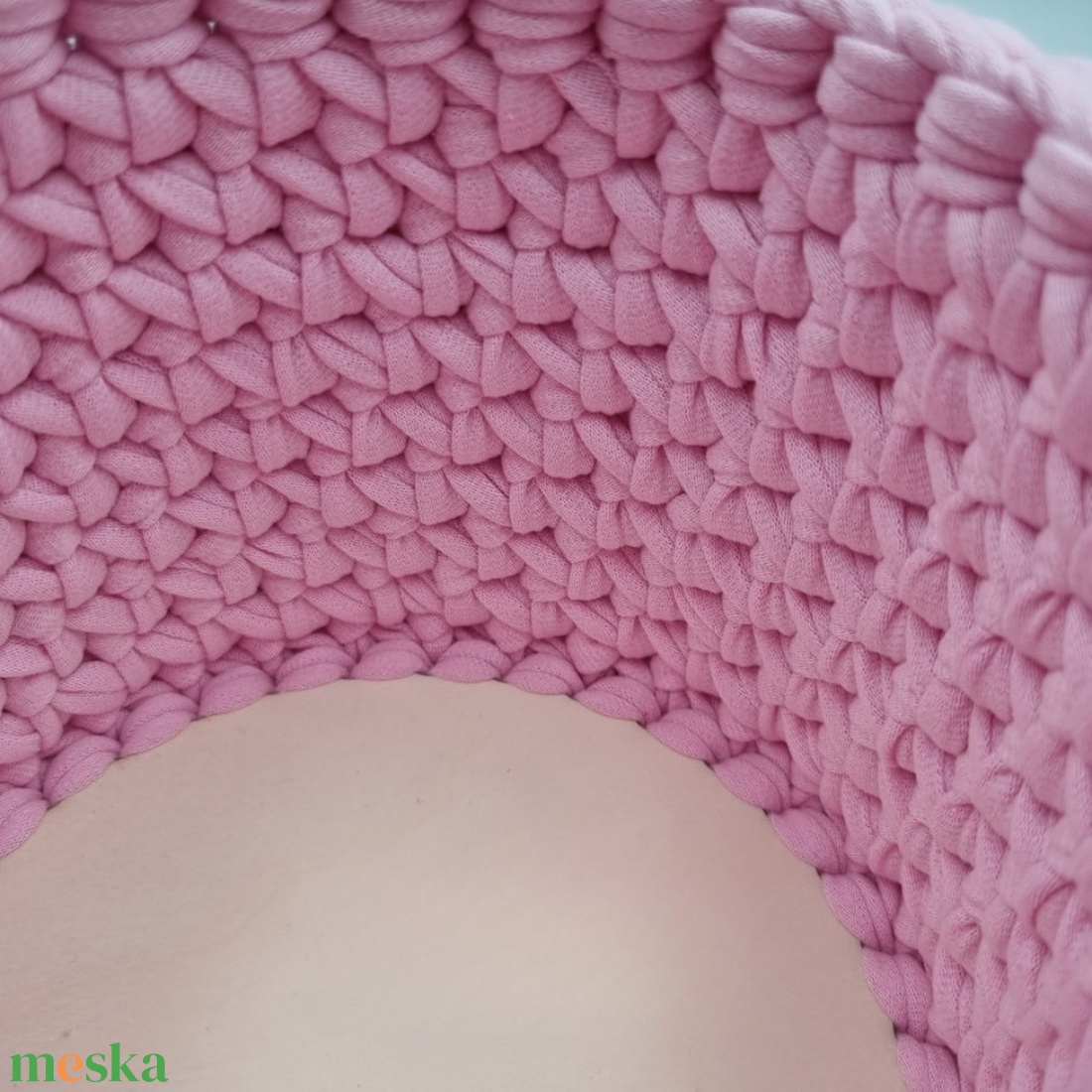 Horgolt tárolókosár egyedi felirattal. Ajándék anyák napjára - otthon & életmód - tárolás & rendszerezés - tárolókosár - Meska.hu