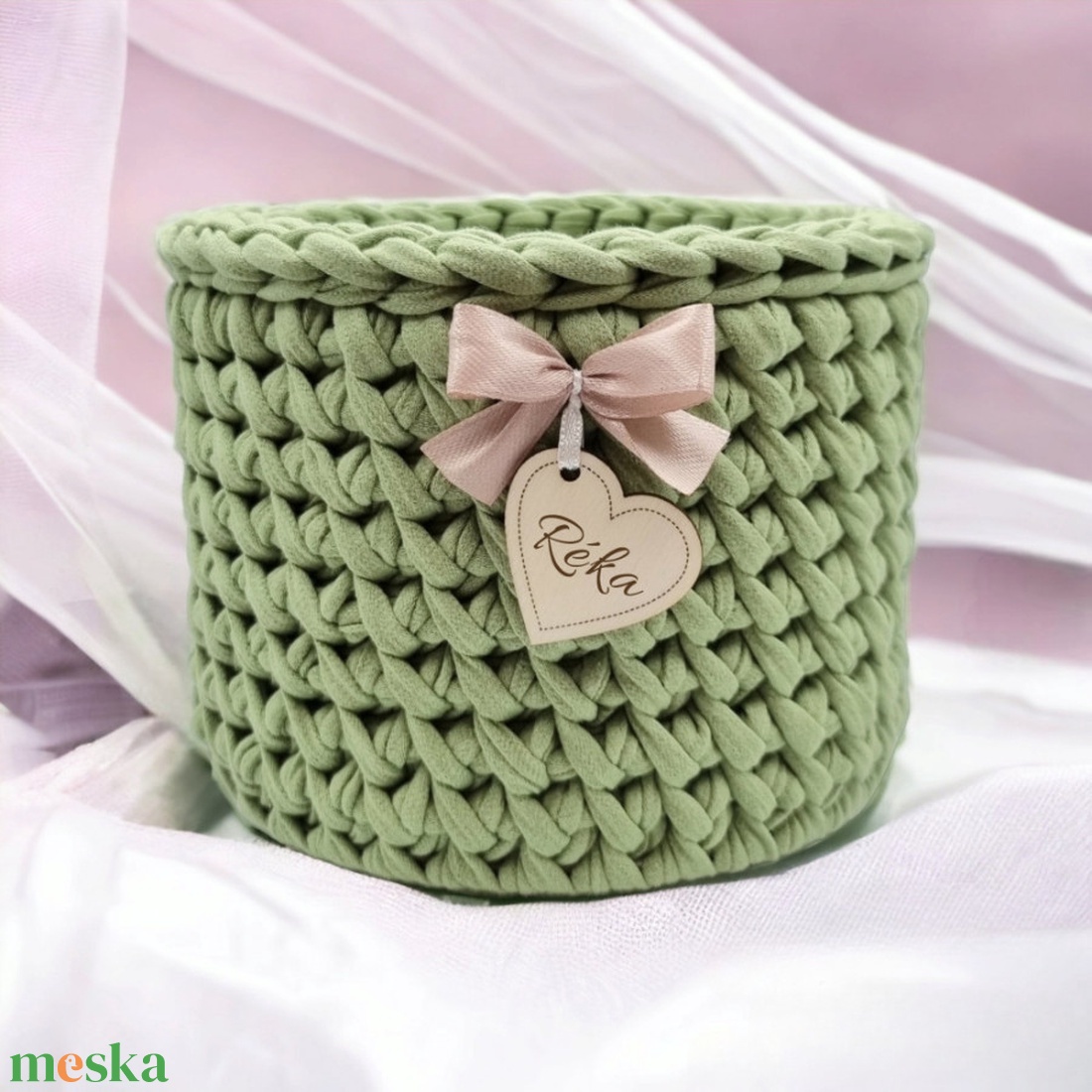 Horgolt tárolókosár egyedi felirattal. Ajándék anyák napjára - otthon & életmód - tárolás & rendszerezés - tárolókosár - Meska.hu