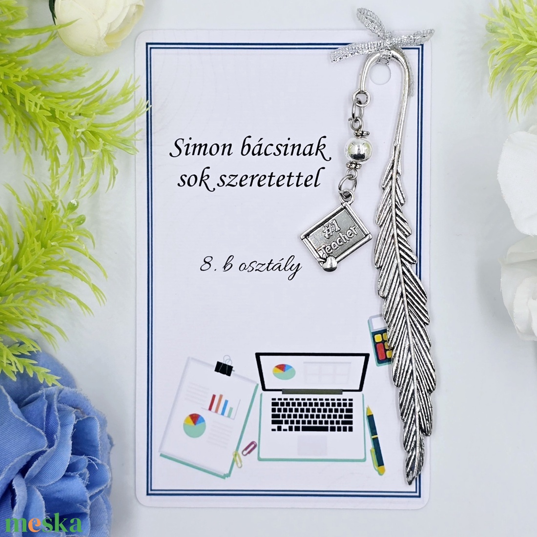 Informatika tanároknak ajándékballagásra, pedagógusnapra tanév végére - Könyvjelző best teacher charmmal, ajándékkártyán - könyv & zene - könyvjelző - Meska.hu