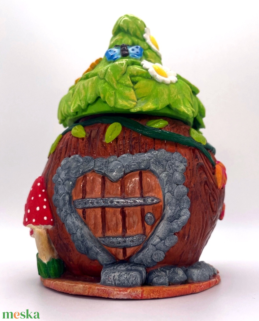 Tündérlak szívecskés ajtóval - otthon & életmód - dekoráció - manók - Meska.hu Tündérlak szívecskés ajtóval - otthon & életmód - dekoráció - manók - Meska.hu