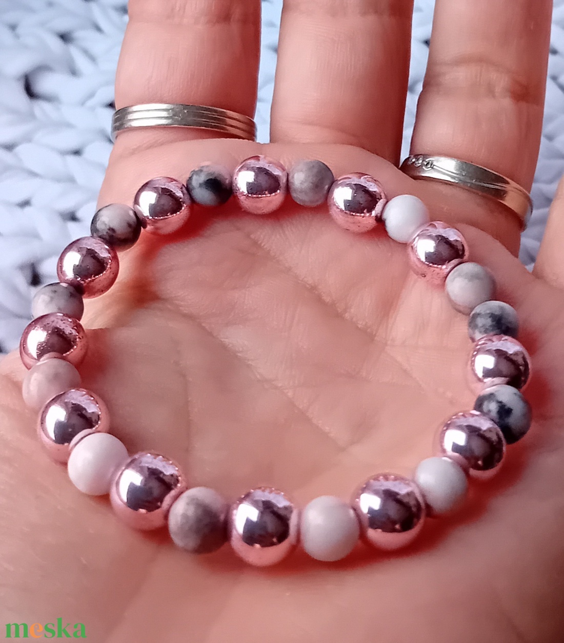 Rózsaszín csillogás karkötő - ékszer - karkötő - gyöngyös karkötő - Meska.hu