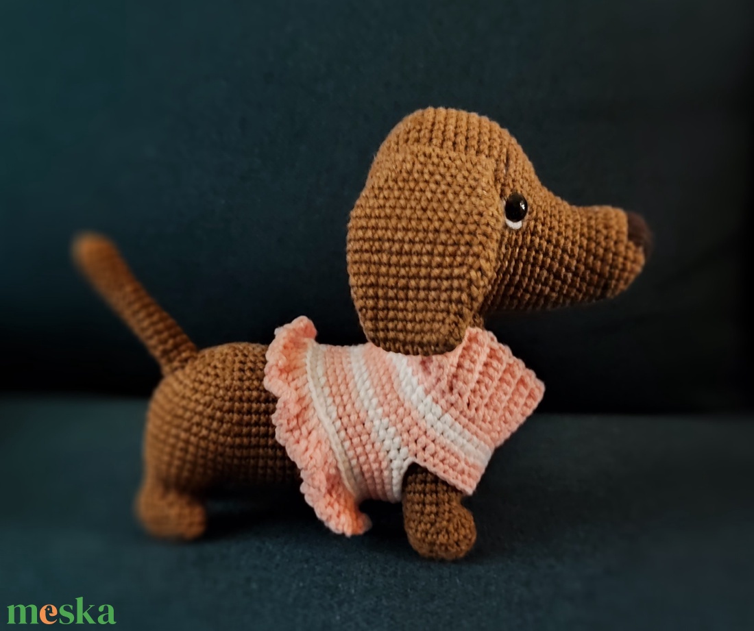Kis tacskó - játék & sport - plüssállat & játékfigura - kutya - Meska.hu Kis tacskó - játék & sport - plüssállat & játékfigura - kutya - Meska.hu