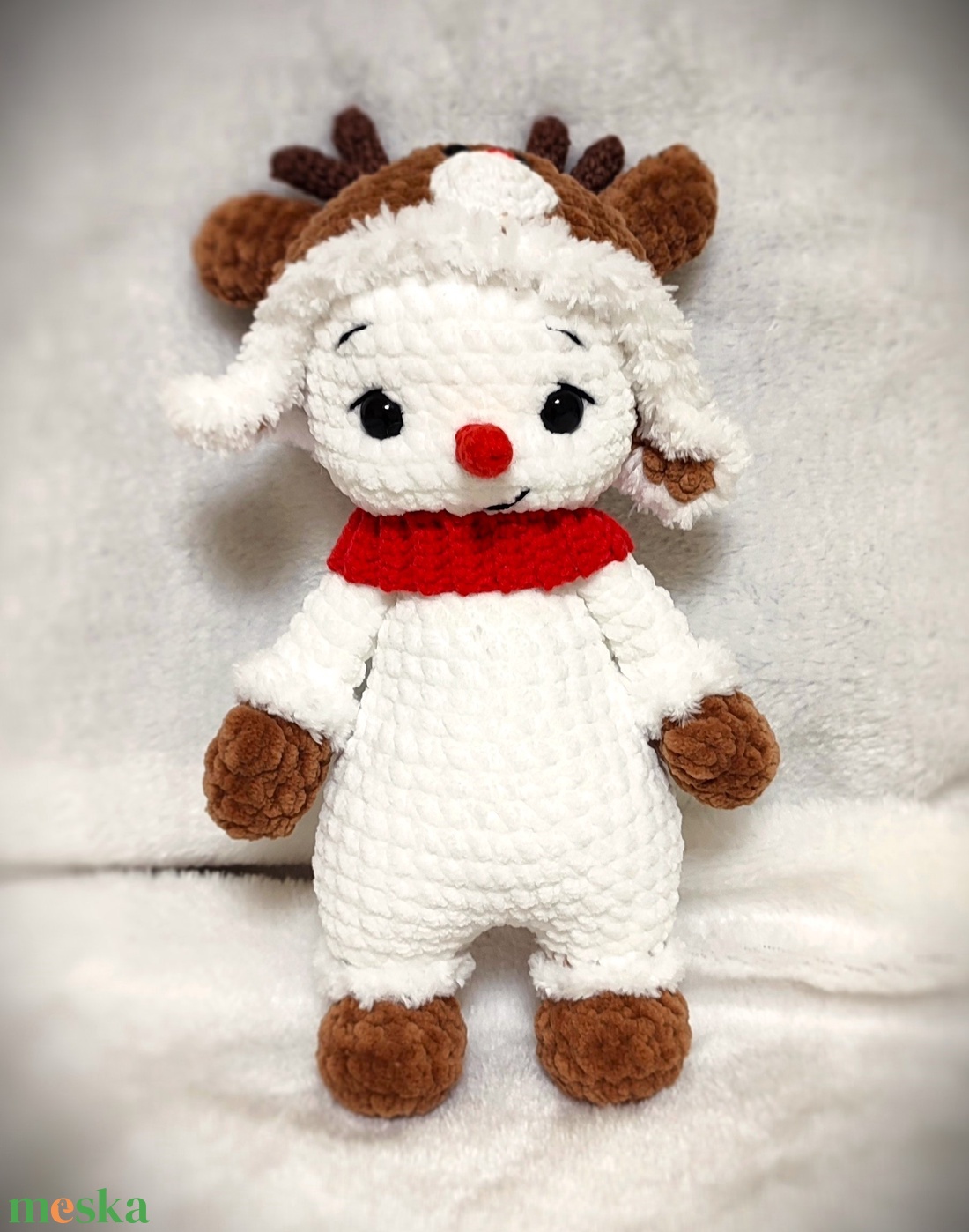 Horgolt plüss hóember rénszarvas sapkában - játék & sport - plüssállat & játékfigura - plüss mesefigurák - Meska.hu