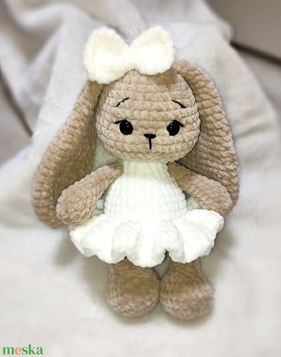 Horgolt plüss nyuszi - játék & sport - plüssállat & játékfigura - nyuszi - Meska.hu