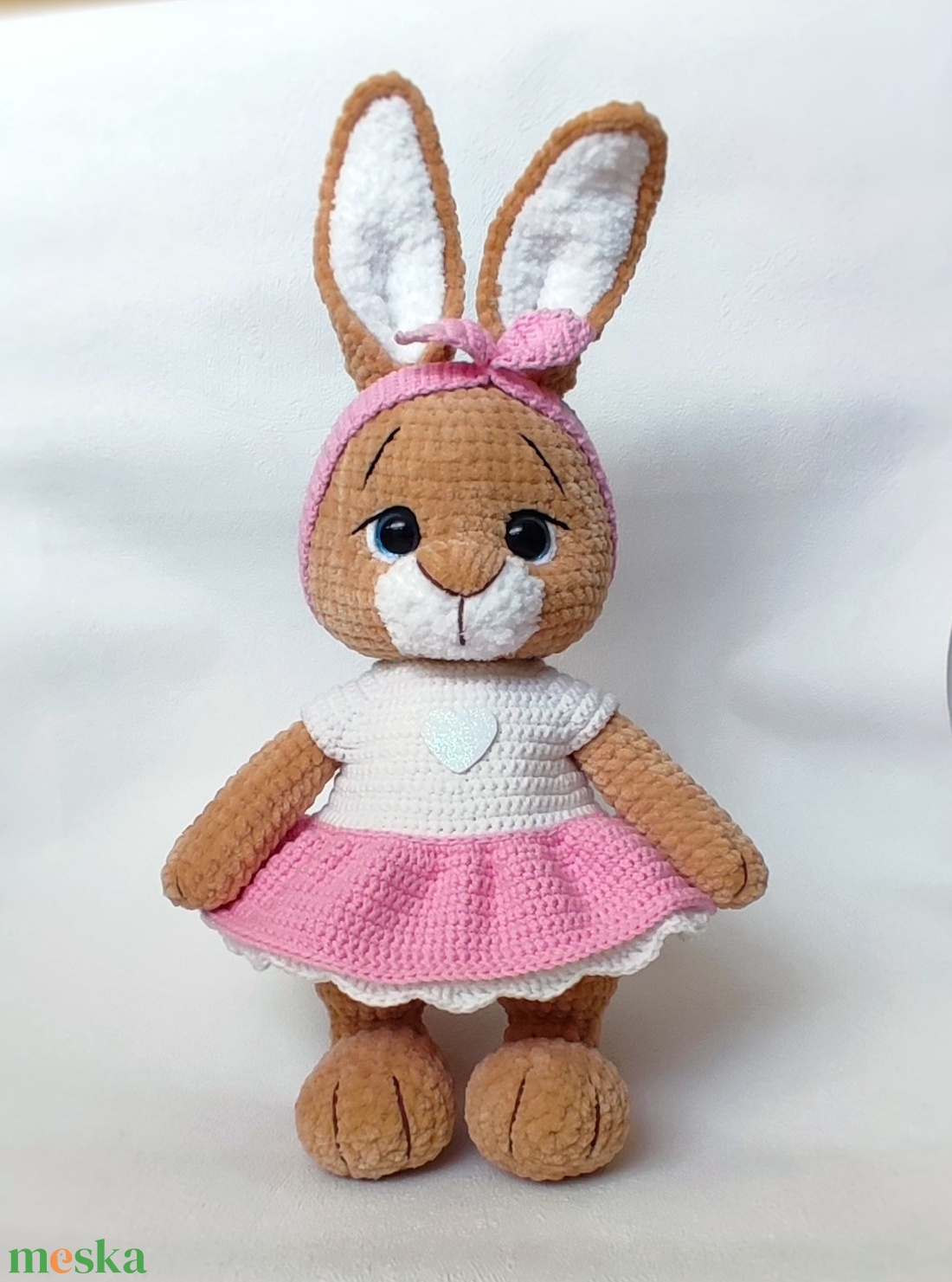 Horgolt plüss nyuszi - játék & sport - plüssállat & játékfigura - nyuszi - Meska.hu