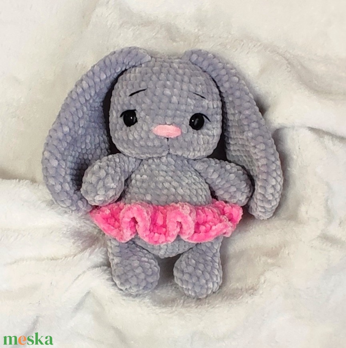 Horgolt plüss nyuszi - játék & sport - plüssállat & játékfigura - nyuszi - Meska.hu