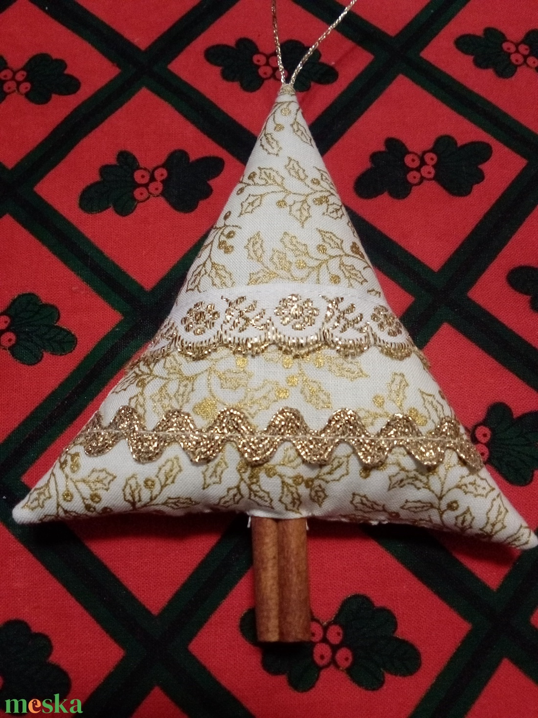 Textil fenyőfácskák, ajándék, karácsonyfadísz, ajándék kísérő - karácsony - karácsonyi lakásdekoráció - karácsonyfadíszek - Meska.hu Textil fenyőfácskák, ajándék, karácsonyfadísz, ajándék kísérő - karácsony - karácsonyi lakásdekoráció - karácsonyfadíszek - Meska.hu