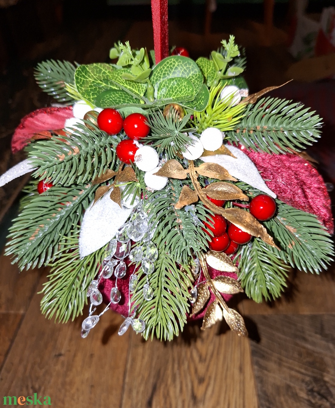 Nagyméretű, gazdagon díszített bordó bársony függődísz - karácsony - karácsonyi lakásdekoráció - karácsonyi lakásdíszek - Meska.hu Nagyméretű, gazdagon díszített bordó bársony függődísz - karácsony - karácsonyi lakásdekoráció - karácsonyi lakásdíszek - Meska.hu