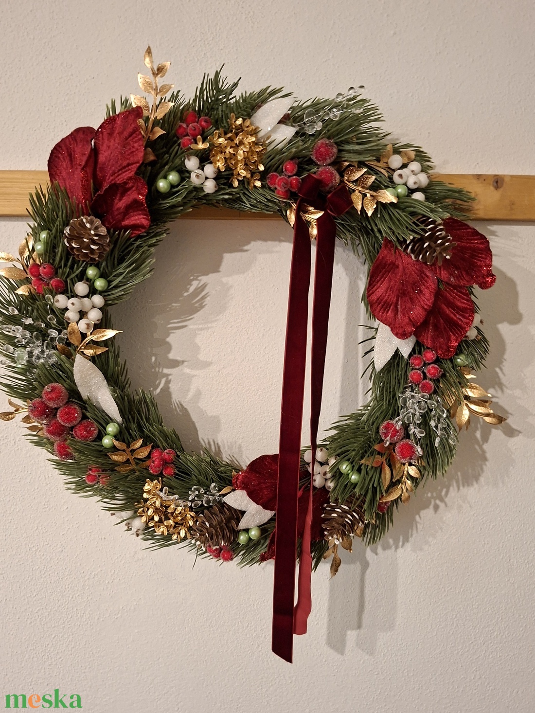 Nagyméretű, gazdagon díszített karácsonyi kopogtató - karácsony - adventi díszek - adventi ajtódísz - Meska.hu