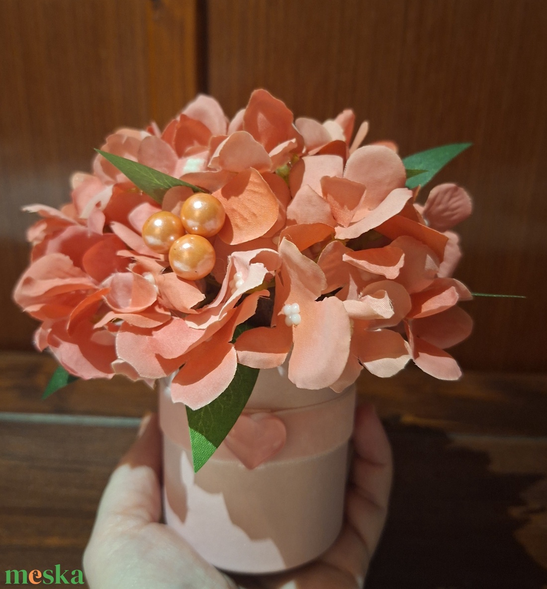 Elegáns kis szeretetdoboz - otthon & életmód - dekoráció - asztal és polc dekoráció - asztaldísz - Meska.hu