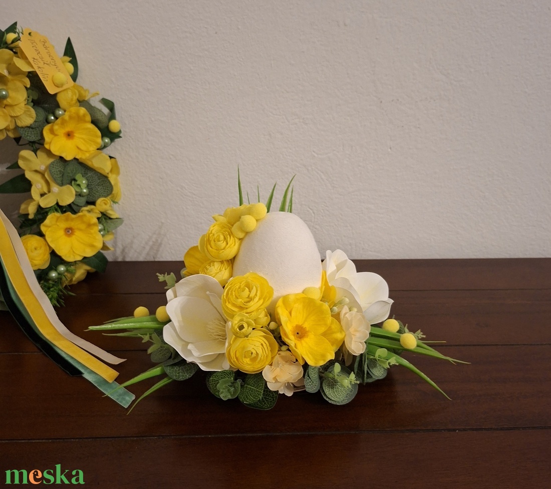 Húsvéti asztali dekoráció magnóliákkal - otthon & életmód - dekoráció - asztal és polc dekoráció - asztaldísz - Meska.hu