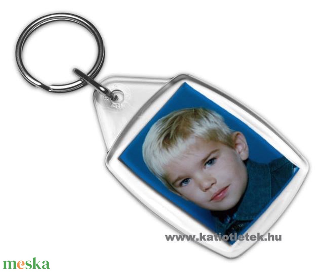 Plexi kulcstartó cserélhető betétlappal - Ajándéktárgy - kellékek & szerszámok - díszíthető tárgyak - akril - Meska.hu Plexi kulcstartó cserélhető betétlappal - Ajándéktárgy - kellékek & szerszámok - díszíthető tárgyak - akril - Meska.hu