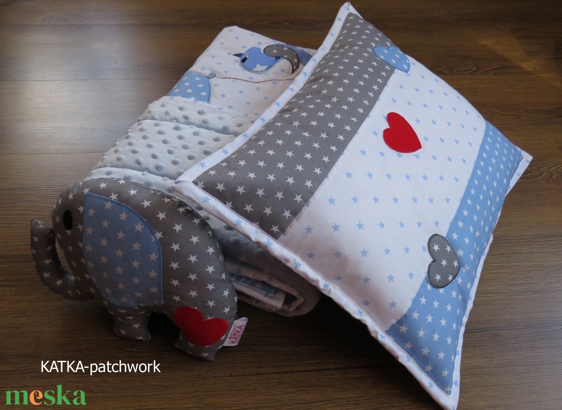 Elefántos patchwork takaró szett - otthon & életmód - babaszoba, gyerekszoba - babatakaró, gyerek pléd - Meska.hu Elefántos patchwork takaró szett - otthon & életmód - babaszoba, gyerekszoba - babatakaró, gyerek pléd - Meska.hu