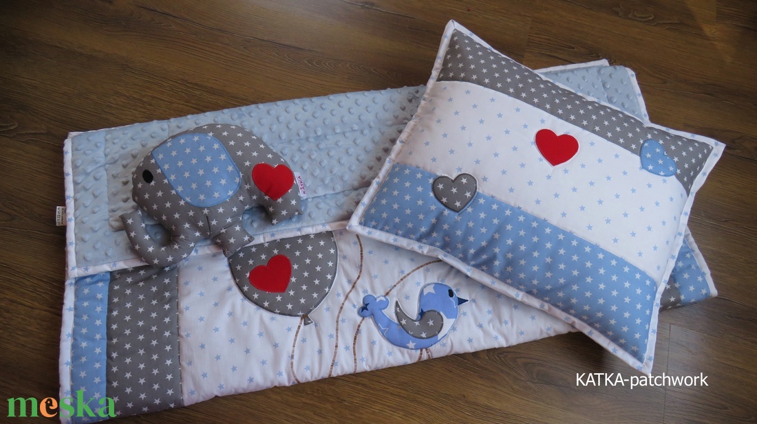 Elefántos patchwork takaró szett - otthon & életmód - babaszoba, gyerekszoba - babatakaró, gyerek pléd - Meska.hu Elefántos patchwork takaró szett - otthon & életmód - babaszoba, gyerekszoba - babatakaró, gyerek pléd - Meska.hu