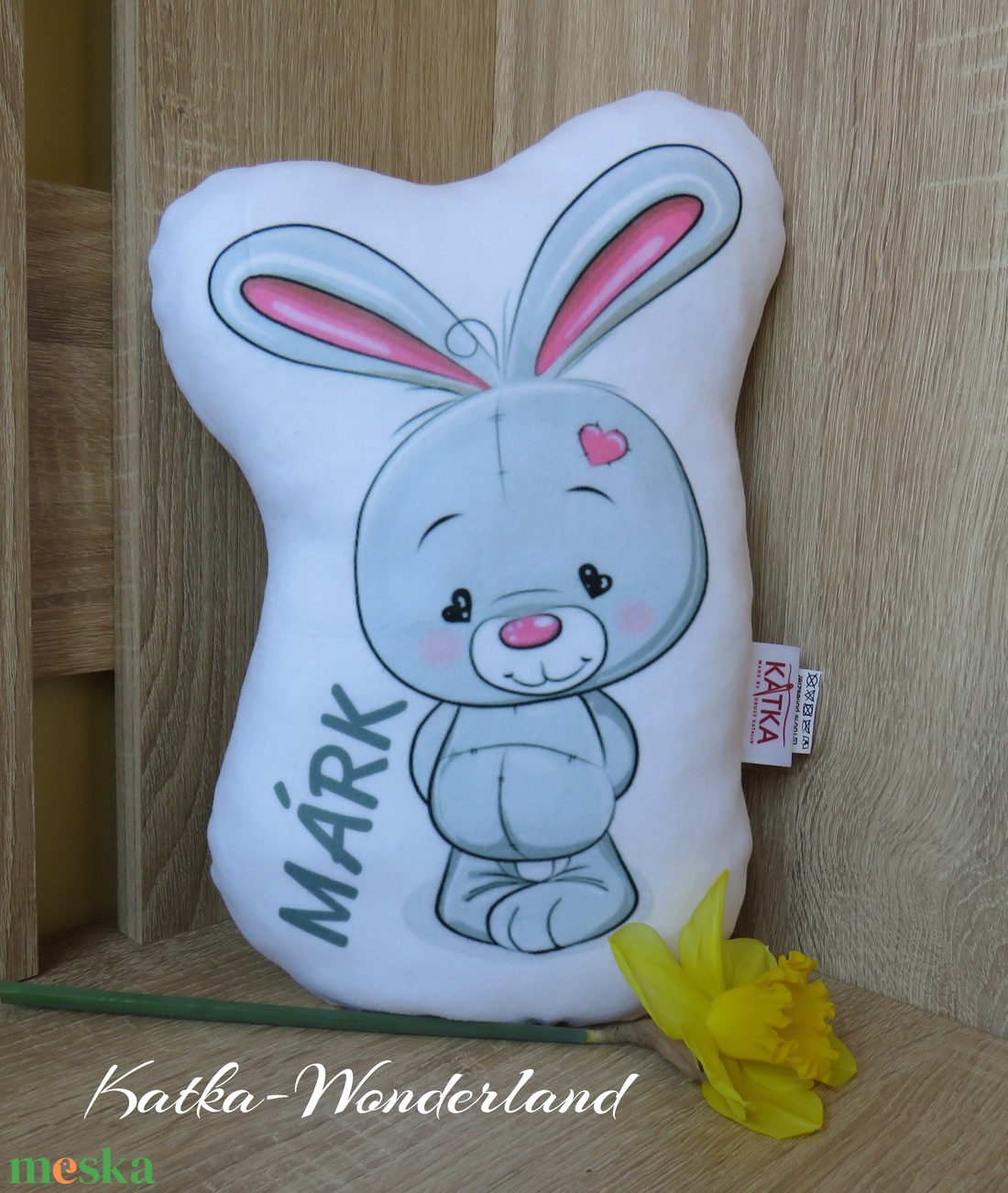 Forma párna-fehér nyuszi - otthon & életmód - babaszoba, gyerekszoba - gyerek díszpárna - Meska.hu