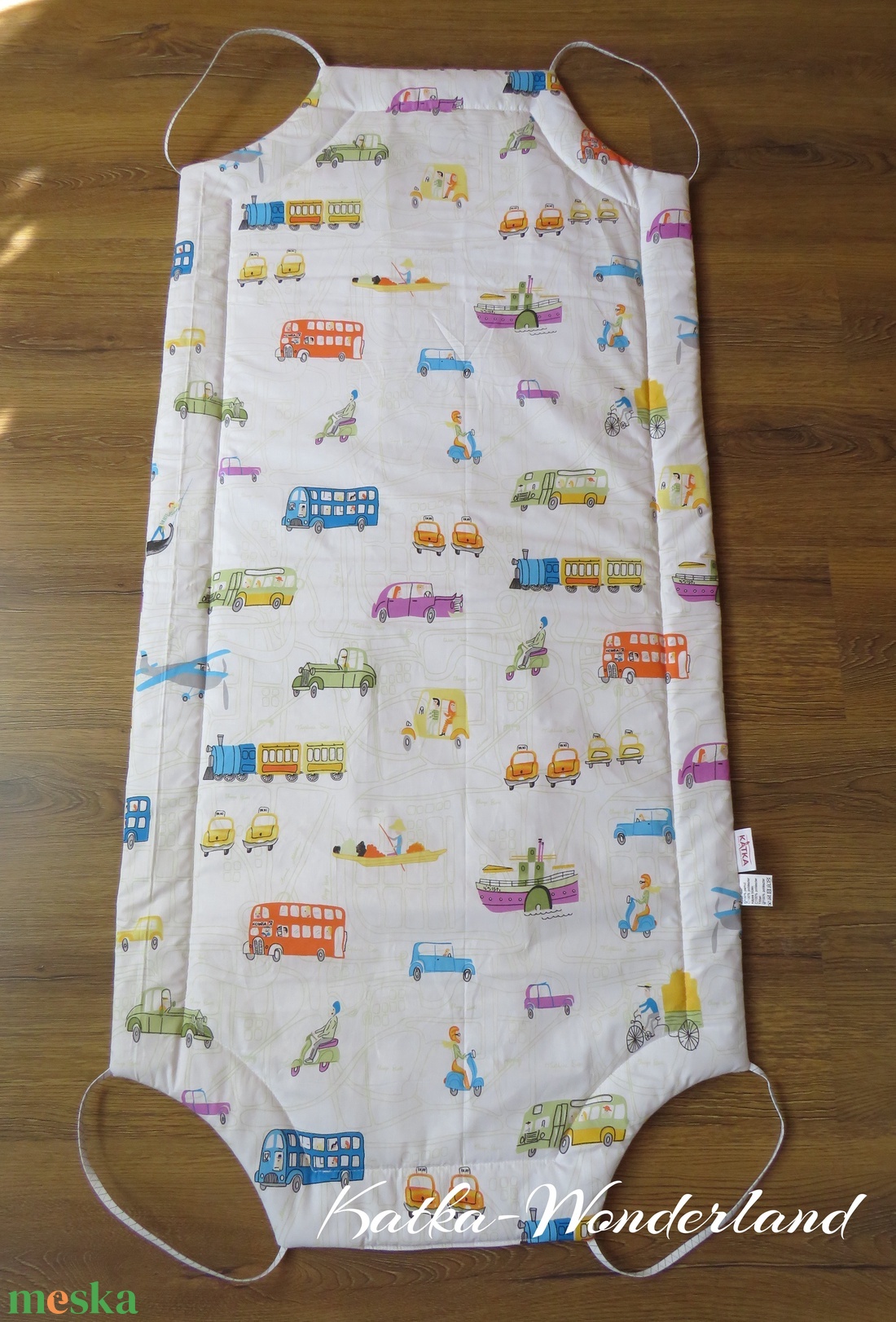 Gumis bélelt derékalj, ovis fektető-járművek - játék & sport - ovis felszerelés - ovis lepedő - Meska.hu