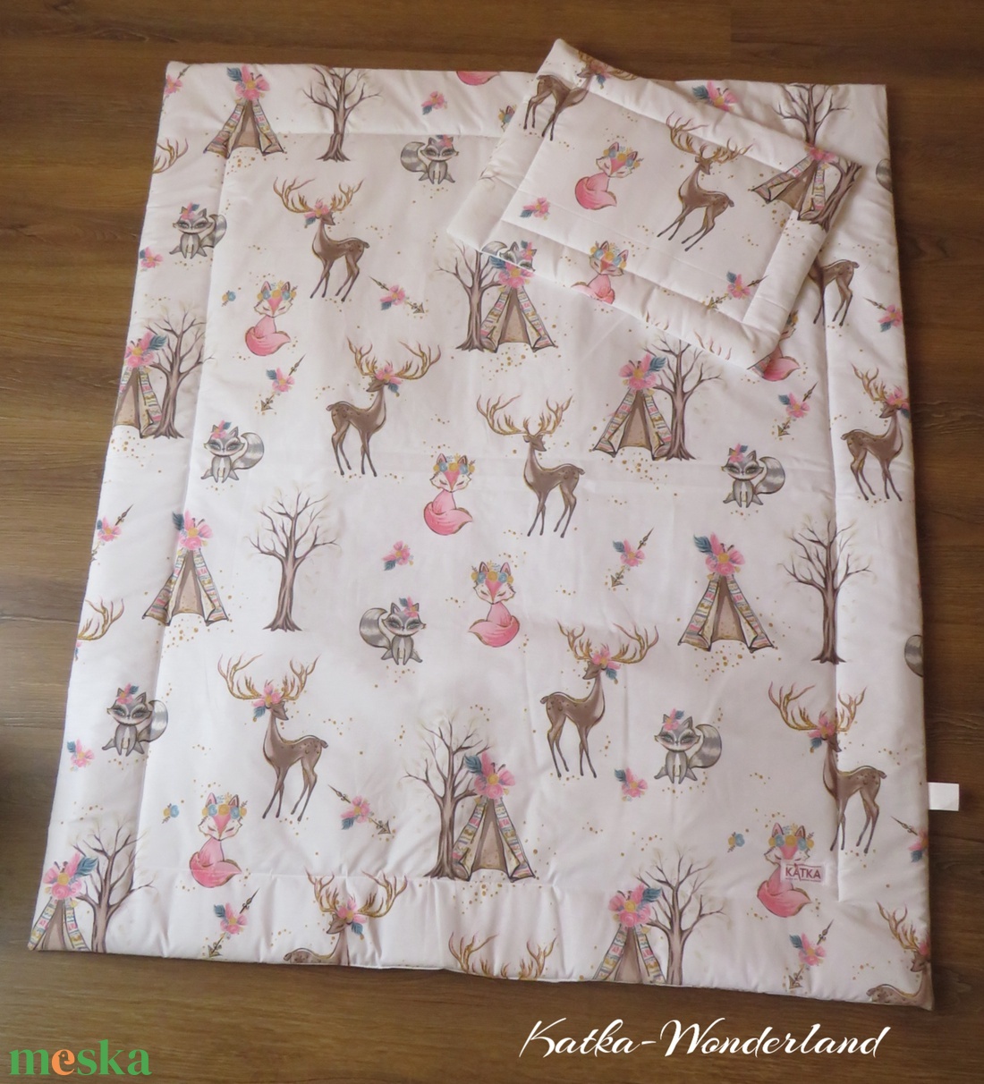 Ovis takaró lapos párnáva- rózsaszín szarvas - játék & sport - ovis felszerelés - ovis ágynemű - Meska.hu