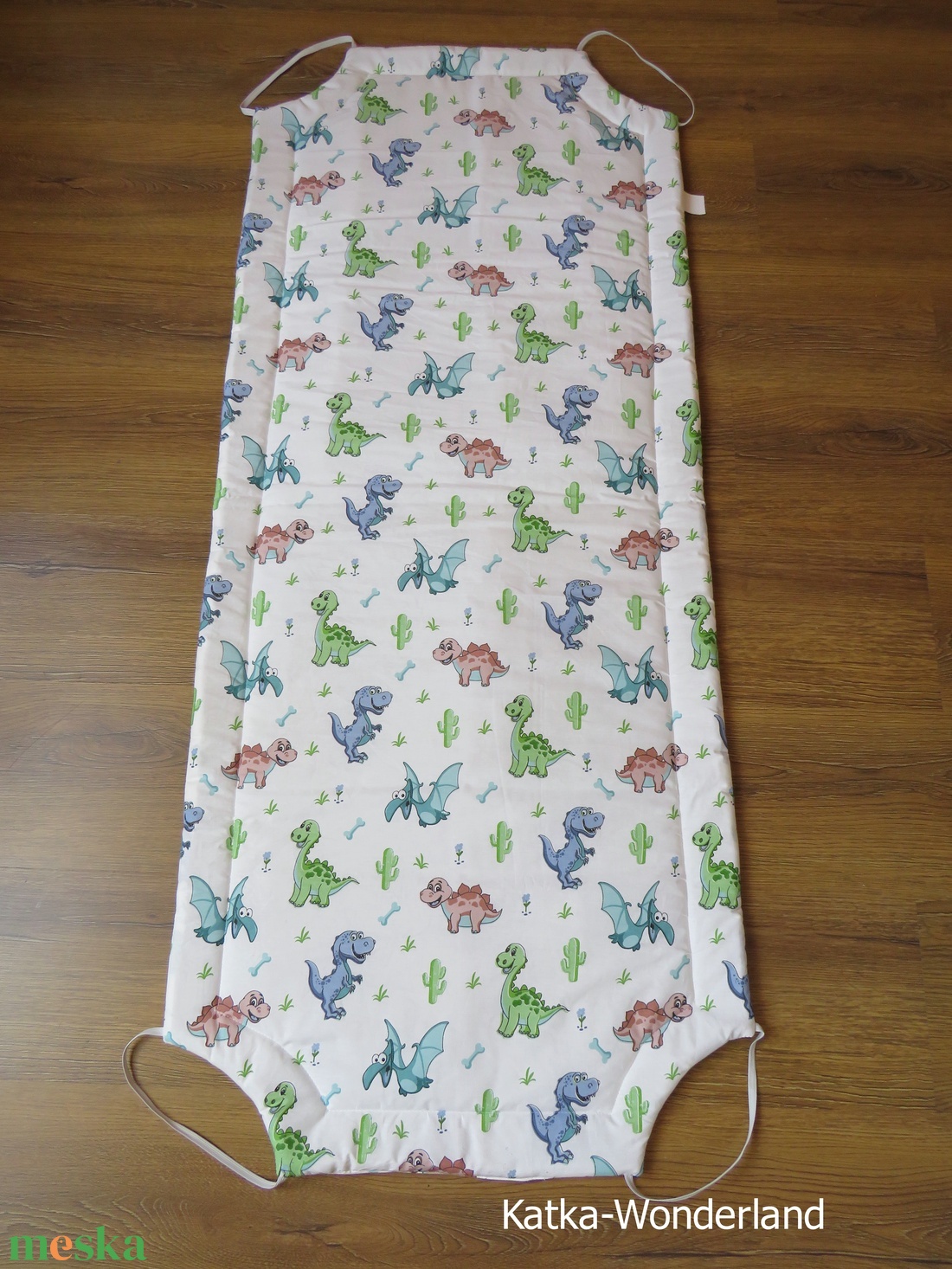 Ovis takaró kis párnával-dínók - játék & sport - ovis felszerelés - ovis ágynemű - Meska.hu