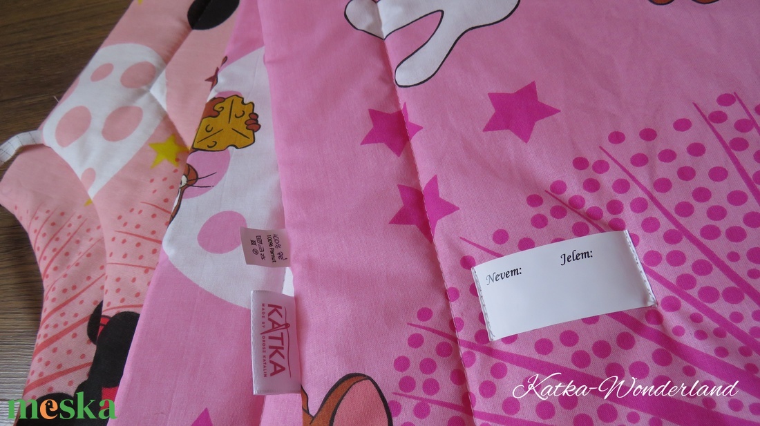 Gumis bélelt derékalj, ovis fektető-Tom és Jerry - játék & sport - ovis felszerelés - ovis lepedő - Meska.hu Gumis bélelt derékalj, ovis fektető-Tom és Jerry - játék & sport - ovis felszerelés - ovis lepedő - Meska.hu