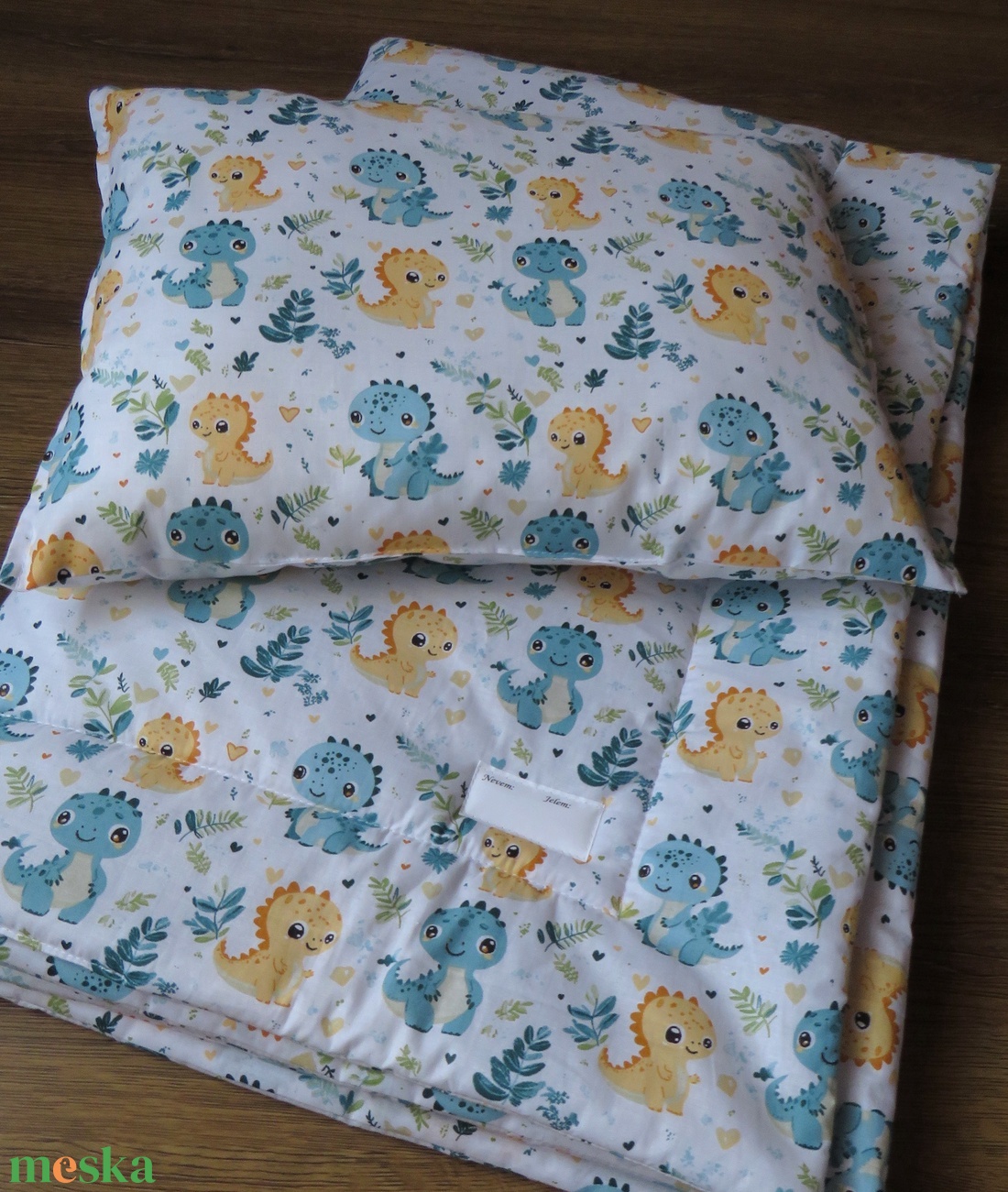 Ovis ágynemű kispárnával- dínók - játék & sport - ovis felszerelés - ovis ágynemű - Meska.hu