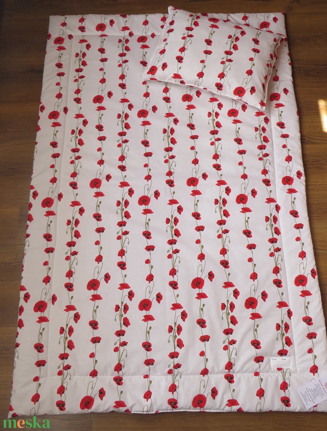 Ovis ágynemű kispárnával-pipacsok - játék & sport - ovis felszerelés - ovis ágynemű - Meska.hu