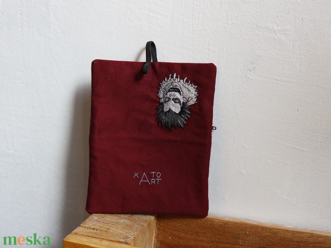 Dohánytartó (Ryuk) - táska & tok - pénztárca & más tok - dohánytasak & szütyő - Meska.hu