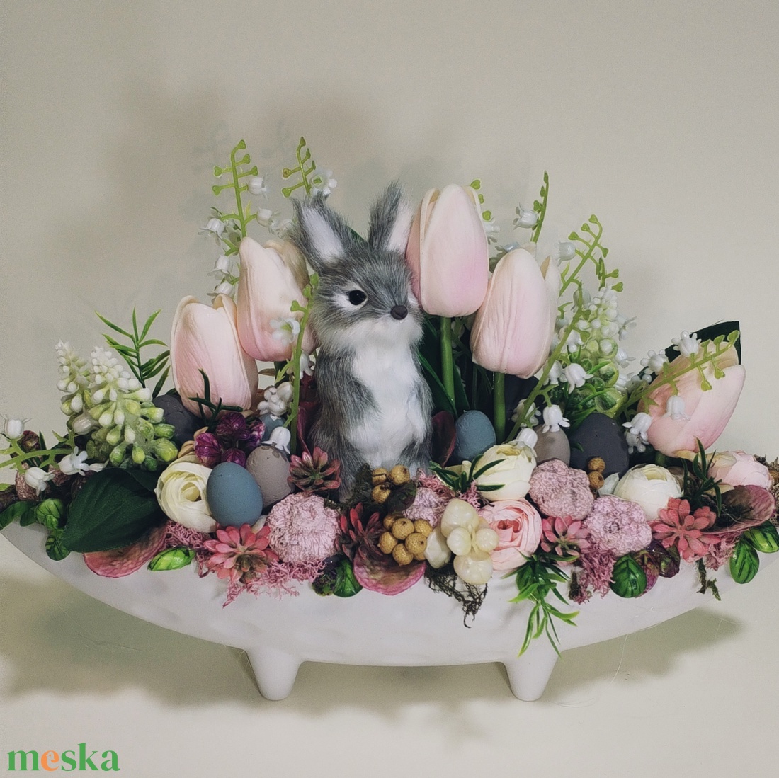 Prémium szürke nyuszis asztaldísz  - ünnepi díszek, dekorációk - húsvéti díszek és dekorációk - húsvéti virágos díszek - Meska.hu