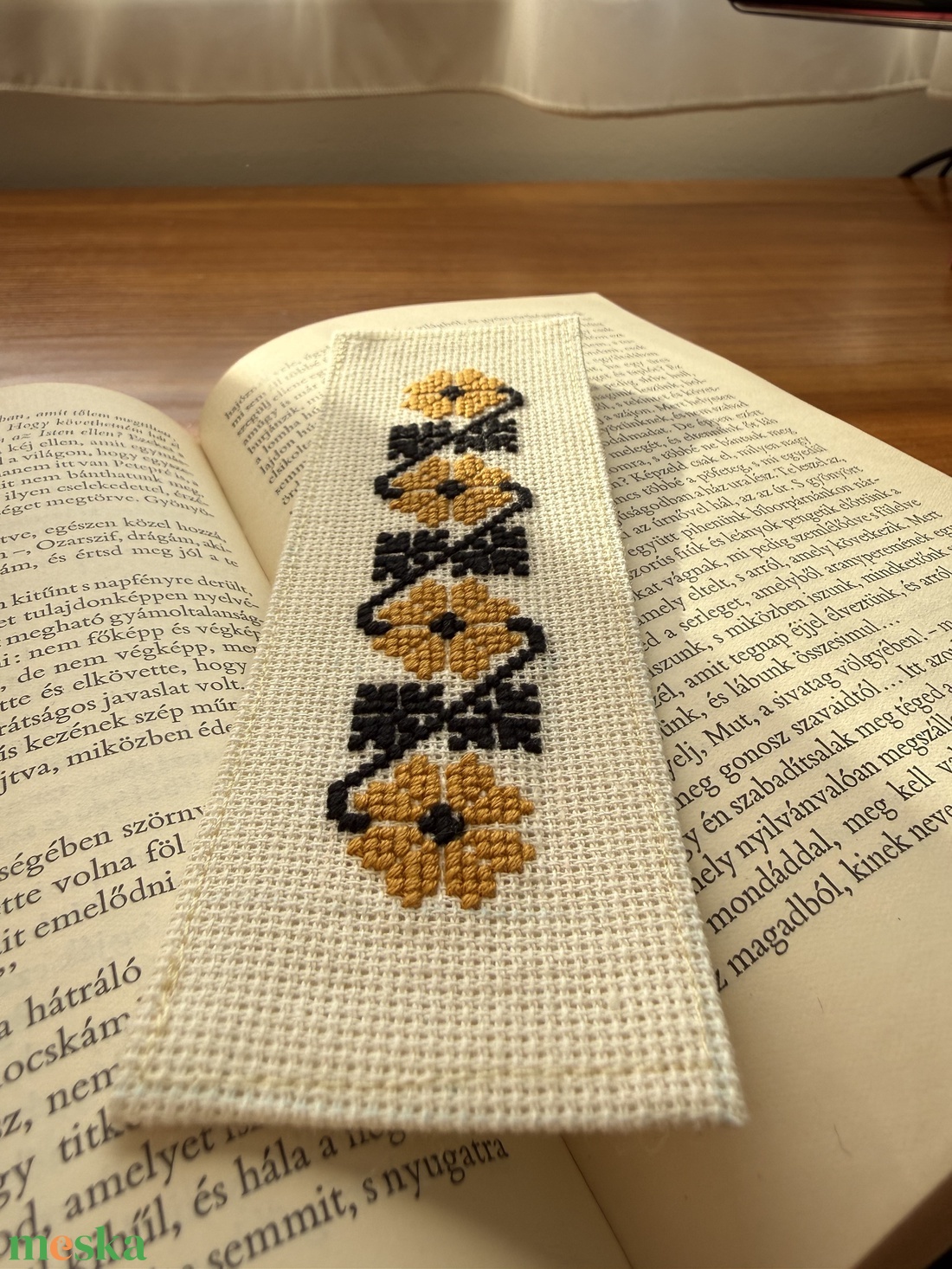 Könyvjelző - könyv & zene - könyvjelző - Meska.hu